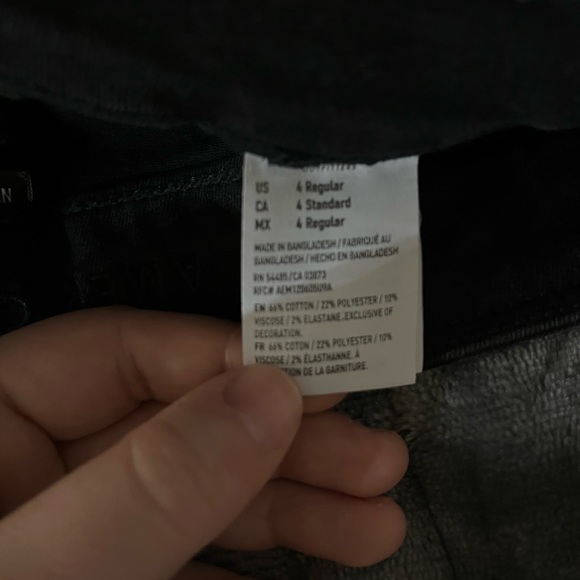 American Eagle curvy hi rise mini skirt - Picture 2 of 5